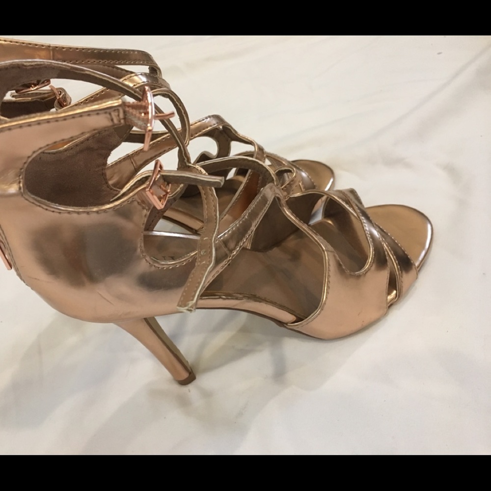 New Renvy heels- sold